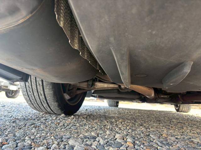 ＬＳ ＬＳ４６０　Ｆスポーツ　後期型　禁煙　サンルーフ　マクレビ　三眼ヘッドライト　黒革シート　ブラインドスポットモニター　ハンドルヒーター　メーカーナビ　バックカメラ　Ｂｌｕｅｔｏｏｔｈ　クルーズコントロール　ドライブレコーダー（30枚目）