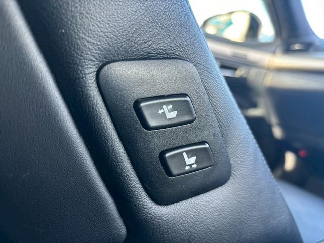 ＬＳ ＬＳ４６０　Ｆスポーツ　後期型　禁煙　サンルーフ　マクレビ　三眼ヘッドライト　黒革シート　ブラインドスポットモニター　ハンドルヒーター　メーカーナビ　バックカメラ　Ｂｌｕｅｔｏｏｔｈ　クルーズコントロール　ドライブレコーダー（59枚目）