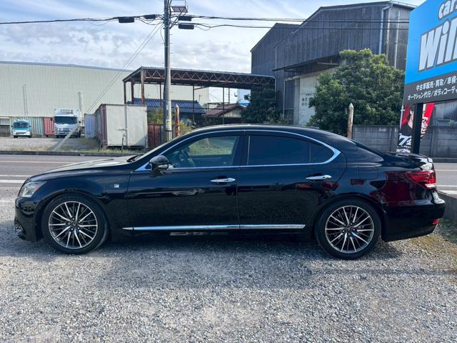 ＬＳ ＬＳ４６０　Ｆスポーツ　後期型　禁煙　サンルーフ　マクレビ　三眼ヘッドライト　黒革シート　ブラインドスポットモニター　ハンドルヒーター　メーカーナビ　バックカメラ　Ｂｌｕｅｔｏｏｔｈ　クルーズコントロール　ドライブレコーダー（76枚目）