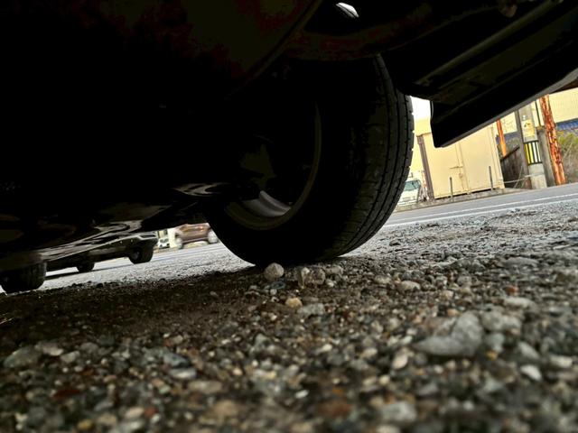 プリウス Sセーフティプラス 禁煙車 モデリスタエアロ アルパイン9型ナビ バックカメラ Bluetooth ドライブレコーダー レーダークルーズコントロール クリアランスソナー パークアシスト HDMIポート ETC 純正アルミ(29枚目)