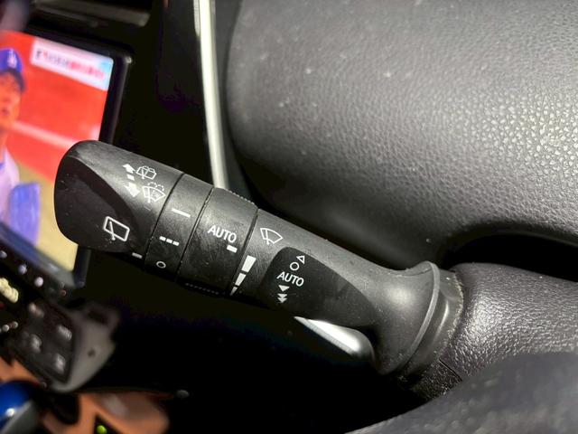 プリウス Sセーフティプラス 禁煙車 モデリスタエアロ アルパイン9型ナビ バックカメラ Bluetooth ドライブレコーダー レーダークルーズコントロール クリアランスソナー パークアシスト HDMIポート ETC 純正アルミ(35枚目)