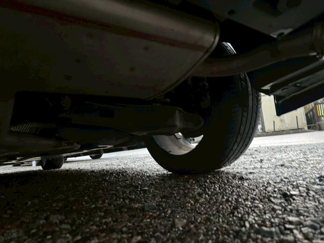 プリウス Ｓ　禁煙車　黒革シート　モデリスタフルエアロ　モデリスタ１７インチＡＷ　純正９型ナビ　バックカメラ　Ｂｌｕｅｔｏｏｔｈ　レーダークルーズコントロール　ＥＴＣ　ドライブレコーダー　ＡＣ１００Ｖ　フォグライト（28枚目）