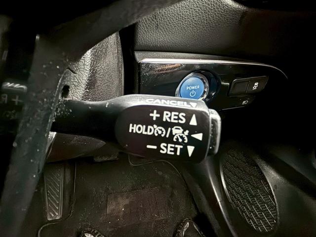 プリウス Ｓ　禁煙車　黒革シート　モデリスタフルエアロ　モデリスタ１７インチＡＷ　純正９型ナビ　バックカメラ　Ｂｌｕｅｔｏｏｔｈ　レーダークルーズコントロール　ＥＴＣ　ドライブレコーダー　ＡＣ１００Ｖ　フォグライト（38枚目）