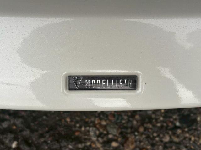 プリウス Ｓ　禁煙車　黒革シート　モデリスタフルエアロ　モデリスタ１７インチＡＷ　純正９型ナビ　バックカメラ　Ｂｌｕｅｔｏｏｔｈ　レーダークルーズコントロール　ＥＴＣ　ドライブレコーダー　ＡＣ１００Ｖ　フォグライト（65枚目）