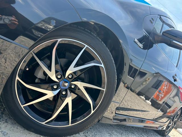 プリウス Ａツーリングセレクション　禁煙　黒革シート　モデリスタフルエアロ　モデリスタ１７インチＡＷ　モデリスマフラー　純正９型ナビ　バックカメラ　Ｂｌｕｅｔｏｏｔｈ　ブラインドスポットモニター　ＥＴＣ　フォグライト　ＬＥＤヘッドライト（27枚目）