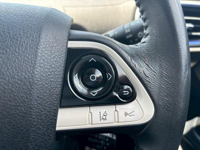 プリウス Ａツーリングセレクション　禁煙　黒革シート　モデリスタフルエアロ　モデリスタ１７インチＡＷ　モデリスマフラー　純正９型ナビ　バックカメラ　Ｂｌｕｅｔｏｏｔｈ　ブラインドスポットモニター　ＥＴＣ　フォグライト　ＬＥＤヘッドライト（36枚目）