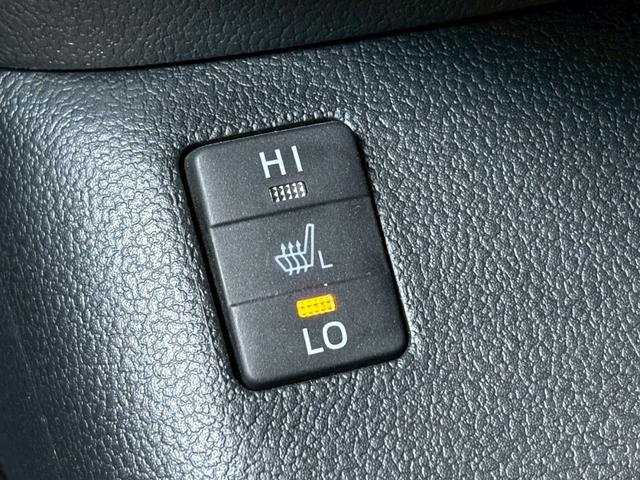 プリウス Ａツーリングセレクション　禁煙　黒革シート　モデリスタフルエアロ　モデリスタ１７インチＡＷ　モデリスマフラー　純正９型ナビ　バックカメラ　Ｂｌｕｅｔｏｏｔｈ　ブラインドスポットモニター　ＥＴＣ　フォグライト　ＬＥＤヘッドライト（51枚目）