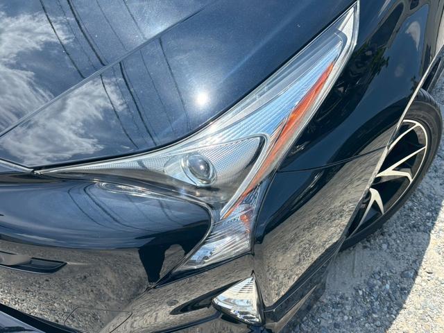 プリウス Ａツーリングセレクション　禁煙　黒革シート　モデリスタフルエアロ　モデリスタ１７インチＡＷ　モデリスマフラー　純正９型ナビ　バックカメラ　Ｂｌｕｅｔｏｏｔｈ　ブラインドスポットモニター　ＥＴＣ　フォグライト　ＬＥＤヘッドライト（69枚目）