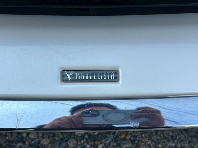 プリウス Ａツーリングセレクション　禁煙車　黒革　モデリスタエアロ　アルパイン９型ナビ　Ｂｌｕｅｔｏｏｔｈ機能　バックカメラ　レーダークルーズコントロール　ブラインドスポットモニター　トヨタセーフティー　ＥＴＣ　純正ツーリングアルミ（6枚目）