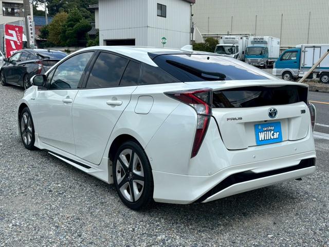 プリウス Ａツーリングセレクション　禁煙車　黒革　モデリスタエアロ　アルパイン９型ナビ　Ｂｌｕｅｔｏｏｔｈ機能　バックカメラ　レーダークルーズコントロール　ブラインドスポットモニター　トヨタセーフティー　ＥＴＣ　純正ツーリングアルミ（76枚目）