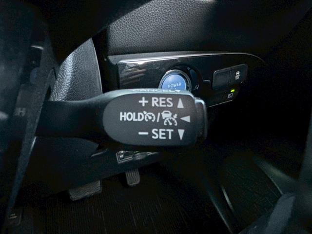 プリウス Ｓツーリングセレクション　禁煙　後期型　黒革　モデリスタフルエアロ　純正９インチナビ　２本出しマフラー　社外１８インチＡＷ　バックカメラ　Ｂｌｕｅｔｏｏｔｈ　ＡＣ１００Ｖ　シートヒーター　レーダークルーズコントロール　ＥＴＣ（40枚目）