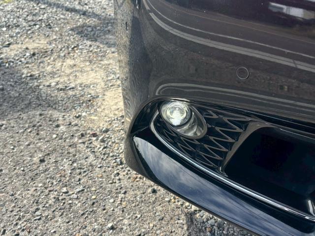 LS LS460 Fスポーツ 後期型 禁煙 サンルーフ マークレビンソン 三眼ヘッドライト 黒革シート ブラインドスポットモニター ハンドルヒーター メーカーナビ バックカメラ Bluetooth クルーズコントロール ドラレコ(71枚目)