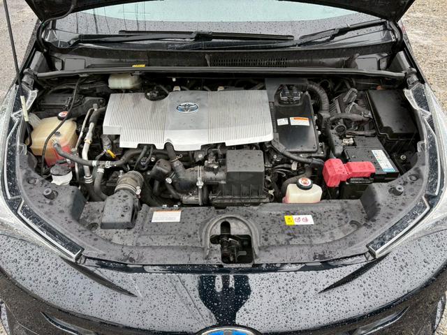 プリウス Aツーリングセレクション 禁煙車 黒革シート モデリスタフルエアロ 純正9インチナビ バックカメラ Bluetooth ブラインドスポットモニター レーダークルーズコントロール シートヒーター ETC ドライブレコーダー(21枚目)