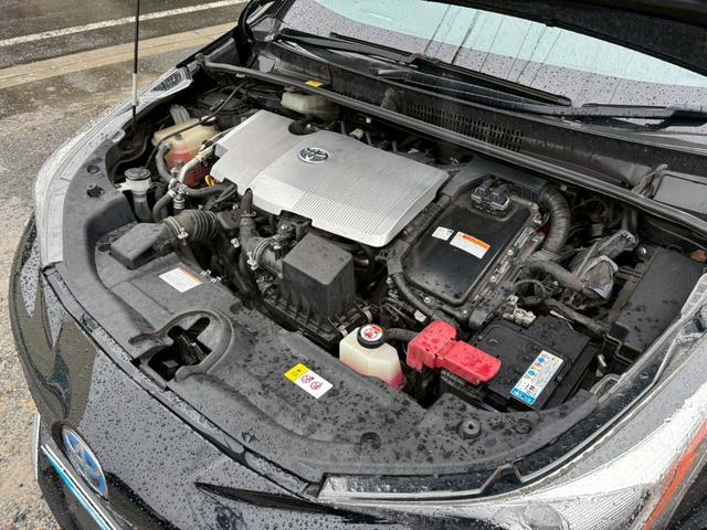 プリウス Aツーリングセレクション 禁煙車 黒革シート モデリスタフルエアロ 純正9インチナビ バックカメラ Bluetooth ブラインドスポットモニター レーダークルーズコントロール シートヒーター ETC ドライブレコーダー(75枚目)