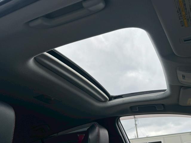 プリウス Sセーフティプラス 禁煙 サンルーフ モデリスタフルエアロ アルパイン9型ナビ アネーロコラソン19インチAW Bluetooth バックカメラ トヨタセーフティーセンス レーダークルーズコントロール クリアランスソナー(5枚目)