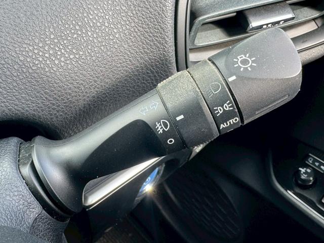 プリウス Sセーフティプラス 禁煙 サンルーフ モデリスタフルエアロ アルパイン9型ナビ アネーロコラソン19インチAW Bluetooth バックカメラ トヨタセーフティーセンス レーダークルーズコントロール クリアランスソナー(37枚目)