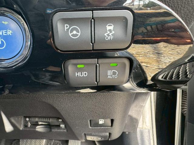 プリウス Sセーフティプラス 禁煙 サンルーフ モデリスタフルエアロ アルパイン9型ナビ アネーロコラソン19インチAW Bluetooth バックカメラ トヨタセーフティーセンス レーダークルーズコントロール クリアランスソナー(54枚目)