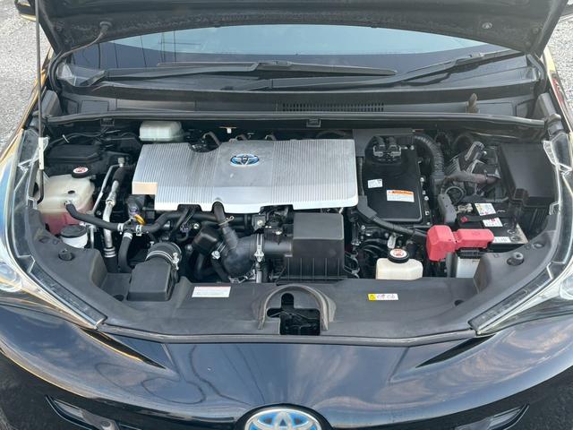 プリウス Ａツーリングセレクション　禁煙車　モデリスタフルエアロ　黒革シート　純正９型ナビ　Ｂｌｕｅｔｏｏｔｈ　バックカメラ　レーダークルーズコントロール　ブラインドスポットモニター　ＥＴＣ　シートヒーター　ツーリング１７インチアルミ（21枚目）