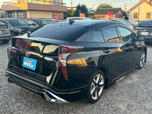 プリウス Ａツーリングセレクション　禁煙車　モデリスタフルエアロ　黒革シート　純正９型ナビ　Ｂｌｕｅｔｏｏｔｈ　バックカメラ　レーダークルーズコントロール　ブラインドスポットモニター　ＥＴＣ　シートヒーター　ツーリング１７インチアルミ（69枚目）