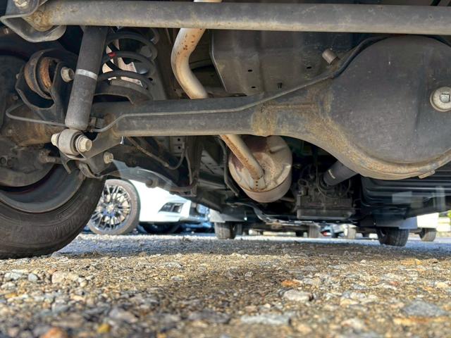 エブリイ ジョインターボ　黒ナンバー登録可　禁煙車　ターボ　社外ナビ　ＴＶ　ＣＤ　ＤＶＤ　ＥＴＣ　キーレス　パワーウィンドウ　電動格納ミラー　エアコン　シートカバー　ハイルーフ　スペアタイヤ　ＡＢＳ　オートマ　衝突安全ボディー（29枚目）