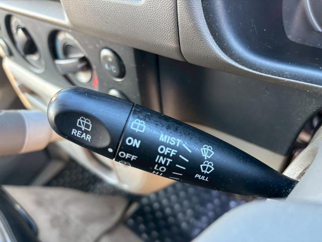 エブリイ ジョインターボ　黒ナンバー登録可　禁煙車　ターボ　社外ナビ　ＴＶ　ＣＤ　ＤＶＤ　ＥＴＣ　キーレス　パワーウィンドウ　電動格納ミラー　エアコン　シートカバー　ハイルーフ　スペアタイヤ　ＡＢＳ　オートマ　衝突安全ボディー（35枚目）