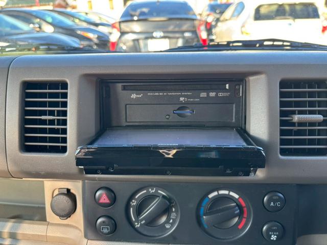 エブリイ ジョインターボ　黒ナンバー登録可　禁煙車　ターボ　社外ナビ　ＴＶ　ＣＤ　ＤＶＤ　ＥＴＣ　キーレス　パワーウィンドウ　電動格納ミラー　エアコン　シートカバー　ハイルーフ　スペアタイヤ　ＡＢＳ　オートマ　衝突安全ボディー（46枚目）