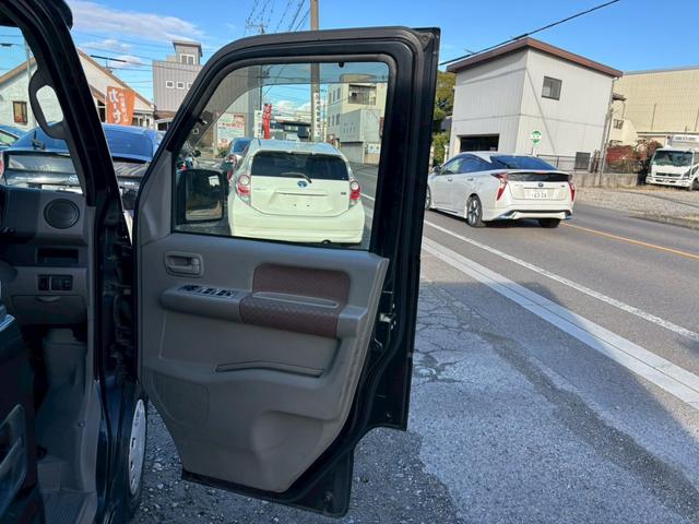 エブリイ ジョインターボ　黒ナンバー登録可　禁煙車　ターボ　社外ナビ　ＴＶ　ＣＤ　ＤＶＤ　ＥＴＣ　キーレス　パワーウィンドウ　電動格納ミラー　エアコン　シートカバー　ハイルーフ　スペアタイヤ　ＡＢＳ　オートマ　衝突安全ボディー（54枚目）