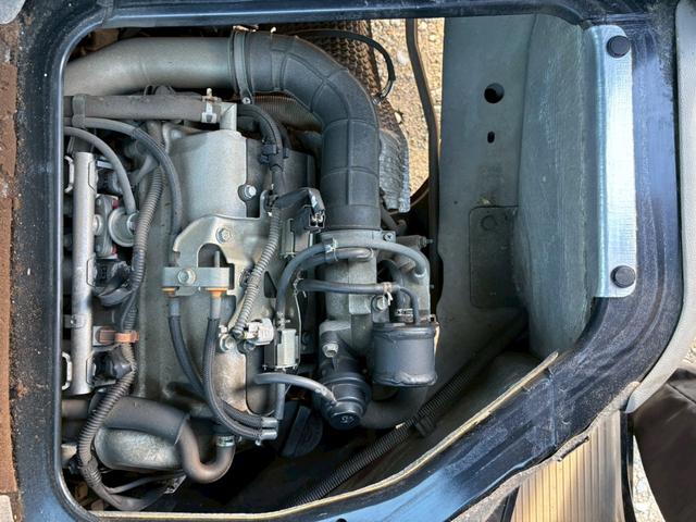 エブリイ ジョインターボ　黒ナンバー登録可　禁煙車　ターボ　社外ナビ　ＴＶ　ＣＤ　ＤＶＤ　ＥＴＣ　キーレス　パワーウィンドウ　電動格納ミラー　エアコン　シートカバー　ハイルーフ　スペアタイヤ　ＡＢＳ　オートマ　衝突安全ボディー（65枚目）