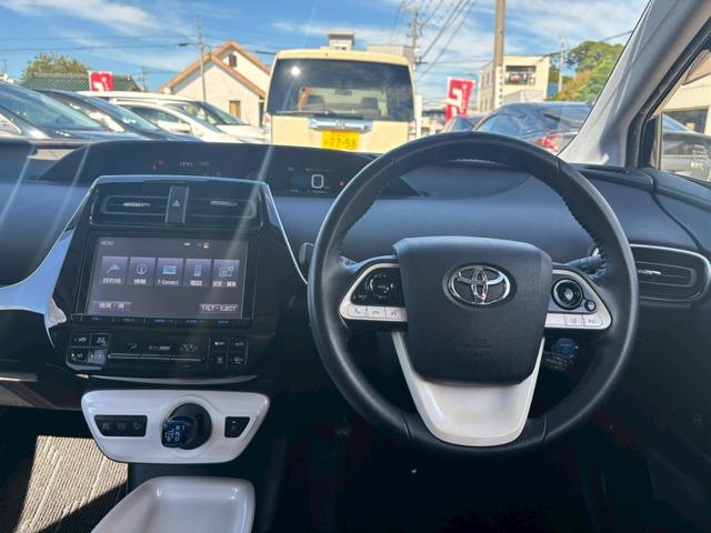 プリウス A 禁煙車 サンルーフ モデリスタフルエアロ 純正9インチナビ Bluetooth ブラインドスポットモニター ETC ドライブレコーダー HDMIポート AC100V レーダークルーズコントロール(34枚目)
