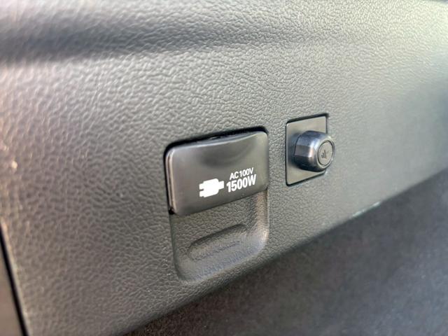 プリウス A 禁煙車 サンルーフ モデリスタフルエアロ 純正9インチナビ Bluetooth ブラインドスポットモニター ETC ドライブレコーダー HDMIポート AC100V レーダークルーズコントロール(59枚目)