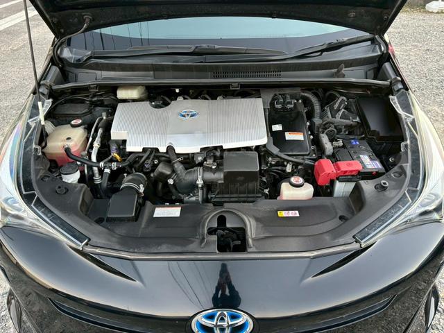 プリウス Sツーリングセレクション 禁煙車 モデリスタフルエアロ モデリスタ17インチAW アルパイン9インチナビ バックカメラ Bluetooth ETC HDMIポート 白革シート シートヒーター フォグランプ LEDヘッドライト(20枚目)