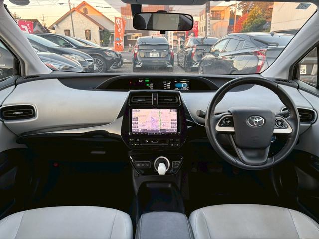 プリウス Sツーリングセレクション 禁煙車 モデリスタフルエアロ モデリスタ17インチAW アルパイン9インチナビ バックカメラ Bluetooth ETC HDMIポート 白革シート シートヒーター フォグランプ LEDヘッドライト(32枚目)
