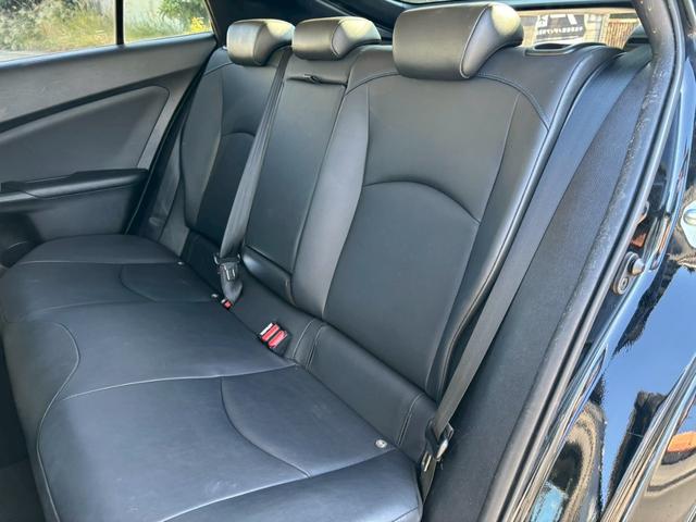プリウス Aツーリングセレクション モデリスタフルエアロ 純正9インチナビ バックカメラ Bluetooth 黒革 ブラインドスポットモニター レーダークルーズコントロール リバース連動ミラー ETC シートヒータ ツーリング17AW(11枚目)