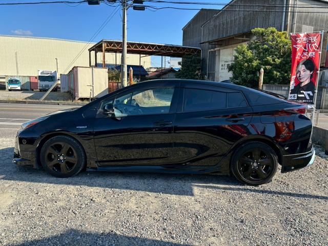 プリウス Aツーリングセレクション モデリスタフルエアロ 純正9インチナビ バックカメラ Bluetooth 黒革 ブラインドスポットモニター レーダークルーズコントロール リバース連動ミラー ETC シートヒータ ツーリング17AW(16枚目)