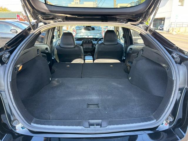 プリウス Aツーリングセレクション モデリスタフルエアロ 純正9インチナビ バックカメラ Bluetooth 黒革 ブラインドスポットモニター レーダークルーズコントロール リバース連動ミラー ETC シートヒータ ツーリング17AW(60枚目)