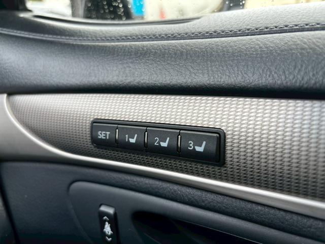 ＬＳ ＬＳ６００ｈ　Ｆスポーツ　後期型　禁煙　サンルーフ　エアサスコントローラ　黒革　ブラインドスポットモニター　レーダークルーズコントロール　ハンドルヒーター　メーカーナビ　バックカメラ　Ｂｌｕｅｔｏｏｔｈ　ドライブレコーダー（62枚目）