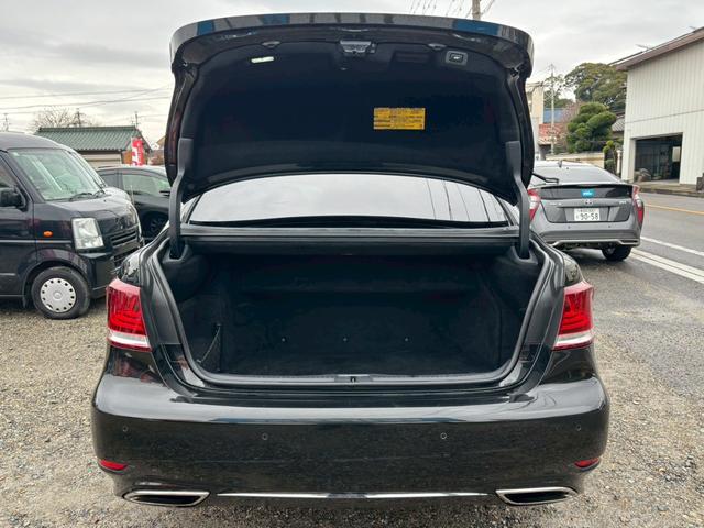 ＬＳ ＬＳ６００ｈ　Ｆスポーツ　後期型　禁煙　サンルーフ　エアサスコントローラ　黒革　ブラインドスポットモニター　レーダークルーズコントロール　ハンドルヒーター　メーカーナビ　バックカメラ　Ｂｌｕｅｔｏｏｔｈ　ドライブレコーダー（63枚目）
