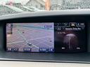 ＬＳ６００ｈ　Ｆスポーツ　後期型　禁煙　サンルーフ　エアサスコントローラ　黒革　ブラインドスポットモニター　レーダークルーズコントロール　ハンドルヒーター　メーカーナビ　バックカメラ　Ｂｌｕｅｔｏｏｔｈ　ドライブレコーダー（45枚目）