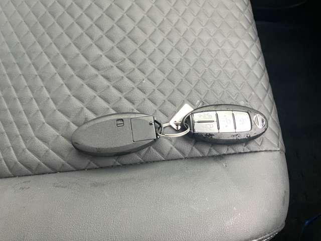 セレナ ｅ－パワー　ハイウェイスターＶ　１．２　ｅ－ＰＯＷＥＲ　ハイウェイスター　Ｖ　防水シート　プロパイロット　アラウンドビユーモニター　後席モニター　ＥＴＣ　フロントドラレコ（26枚目）