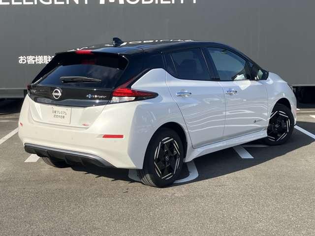 リーフ e+ X メーカーNCナビ アラウンドビューモニター(2枚目)