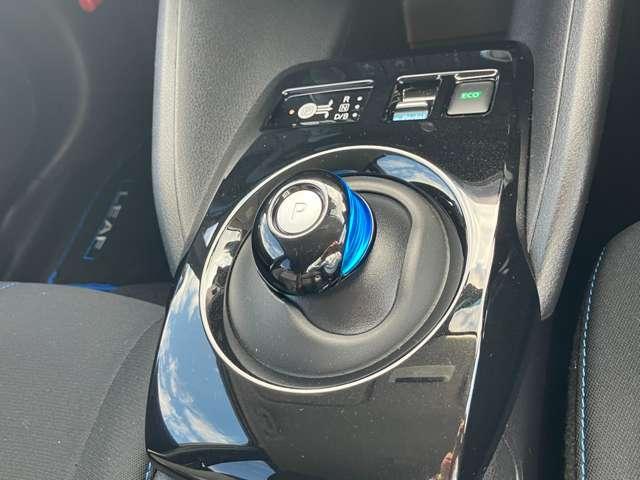 リーフ e+ X メーカーNCナビ アラウンドビューモニター(9枚目)