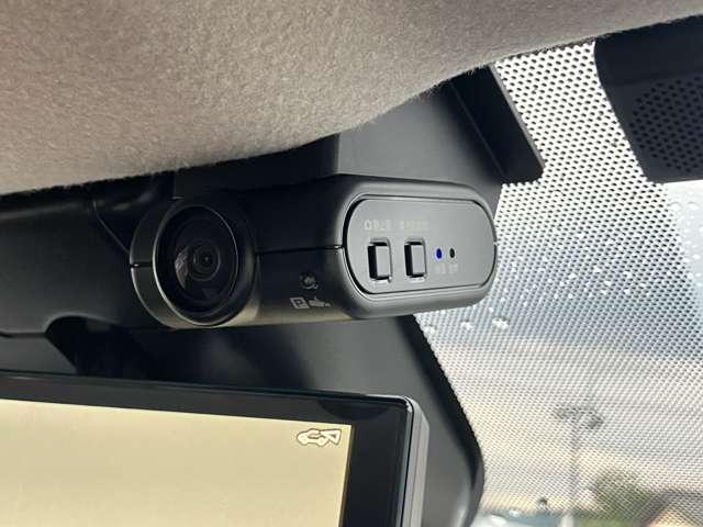 ノート １．２　Ｘ　メモリーナビ　アラウンドビューモニター（14枚目）