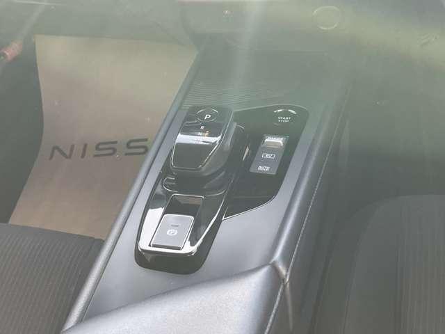 ノート １．２　Ｘ　メモリーナビ　バックモニター　ＬＥＤヘッド（9枚目）