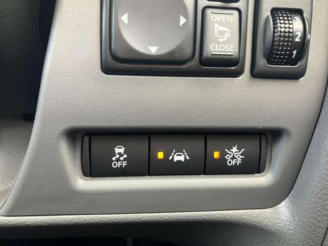 NV200バネットバン 1.6 GX 雹害車 オートハイビーム 仕切りカーテン(10枚目)