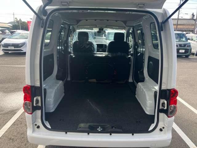 NV200バネットバン 1.6 GX 雹害車 オートハイビーム 仕切りカーテン(18枚目)