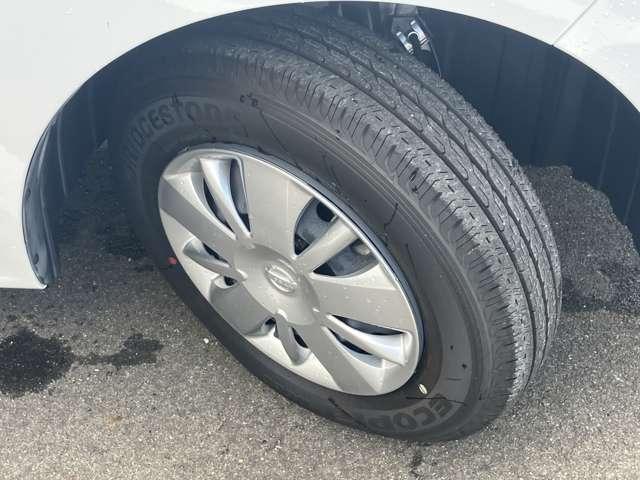 NV200バネットバン 1.6 GX 雹害車 オートハイビーム 仕切りカーテン(20枚目)