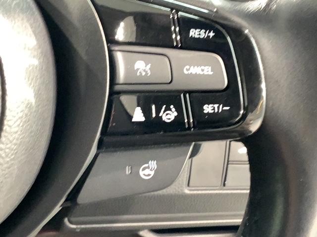 ヴェゼル ｅ：ＨＥＶ　Ｚ　Ｈ　ＳＥＮＳＩＮＧ　最長５年保証　ワンオ－ナ－　純正ナビ　ＴＶ　Ｒカメラ　マルチビュ－　ＤＶＤ　ドラレコ　ＥＴＣ　ＬＥＤライト　ＶＳＡ　シ－トヒ－タ－　クルコン　アルミ　スマ－トキ－　盗難防止装置（10枚目）