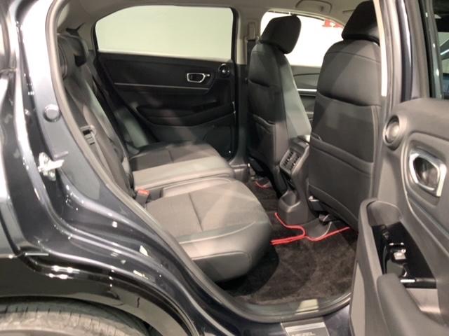 ヴェゼル ｅ：ＨＥＶ　Ｚ　Ｈ　ＳＥＮＳＩＮＧ　最長５年保証　ワンオ－ナ－　純正ナビ　ＴＶ　Ｒカメラ　マルチビュ－　ＤＶＤ　ドラレコ　ＥＴＣ　ＬＥＤライト　ＶＳＡ　シ－トヒ－タ－　クルコン　アルミ　スマ－トキ－　盗難防止装置（18枚目）