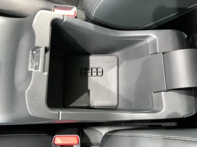 ヴェゼル ｅ：ＨＥＶ　Ｚ　Ｈ　ＳＥＮＳＩＮＧ　最長５年保証　ワンオ－ナ－　純正ナビ　ＴＶ　Ｒカメラ　マルチビュ－　ＤＶＤ　ドラレコ　ＥＴＣ　ＬＥＤライト　ＶＳＡ　シ－トヒ－タ－　クルコン　アルミ　スマ－トキ－　盗難防止装置（28枚目）