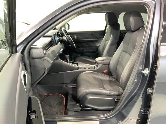 ヴェゼル ｅ：ＨＥＶ　Ｚ　Ｈ　ＳＥＮＳＩＮＧ　最長５年保証　ワンオ－ナ－　純正ナビ　ＴＶ　Ｒカメラ　マルチビュ－　ＤＶＤ　ドラレコ　ＥＴＣ　ＬＥＤライト　ＶＳＡ　シ－トヒ－タ－　クルコン　アルミ　スマ－トキ－　盗難防止装置（30枚目）